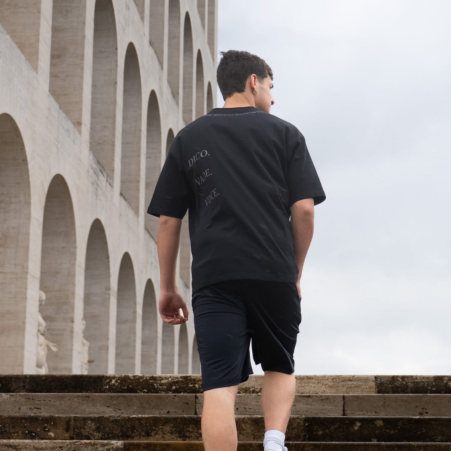 INITIVM T-SHIRT